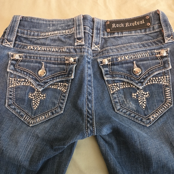 Rock Revival Women's Blue Jeans - Picture 6 of 10